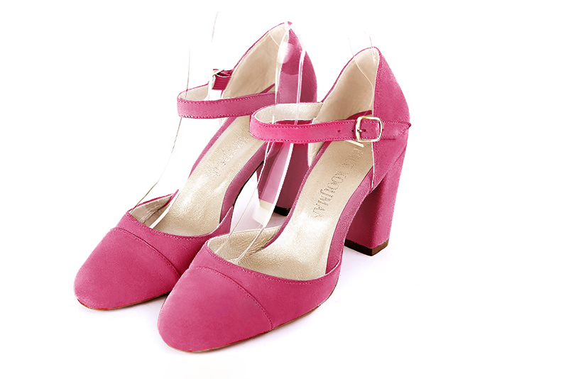 Fuschia pink women's open side shoes, with an instep strap. Round toe. High block heels. Front view - Florence KOOIJMAN